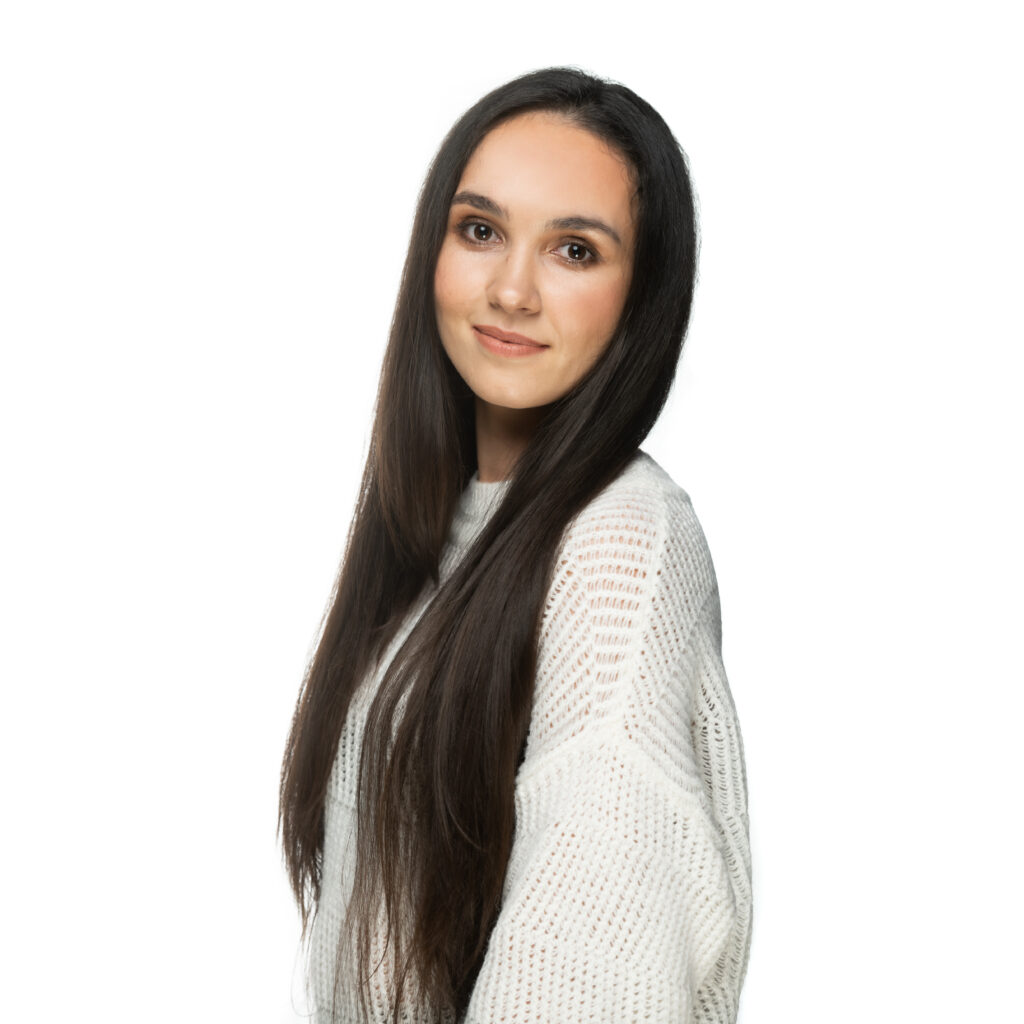 Холикова Заррина Холиковна