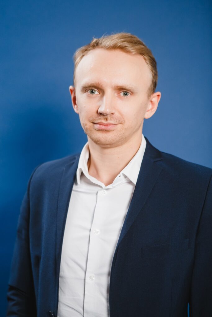 Кирпиченков Максим Николаевич