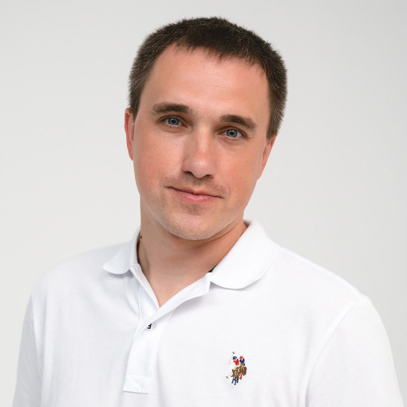 Макаров Евгений